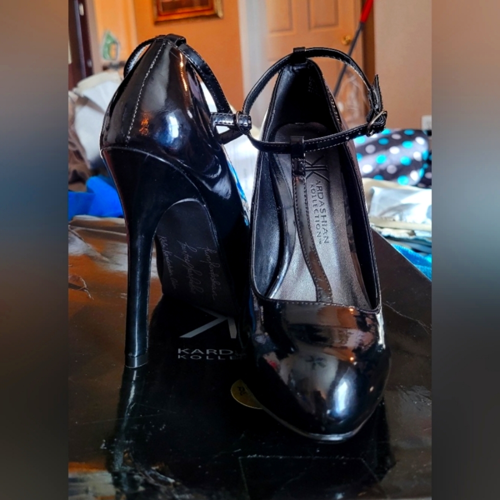 Kardashian Kollection Heels